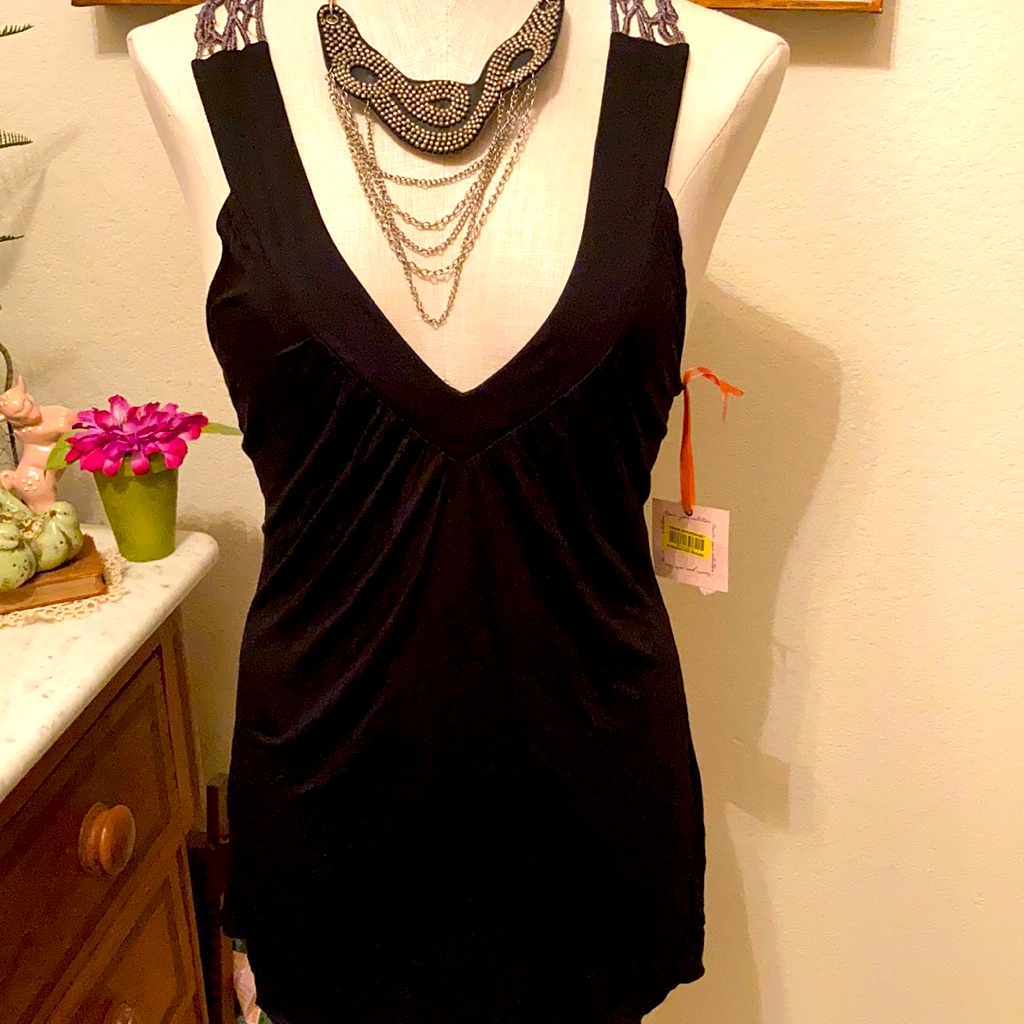 Brand New Sexy Sleeveless Top
